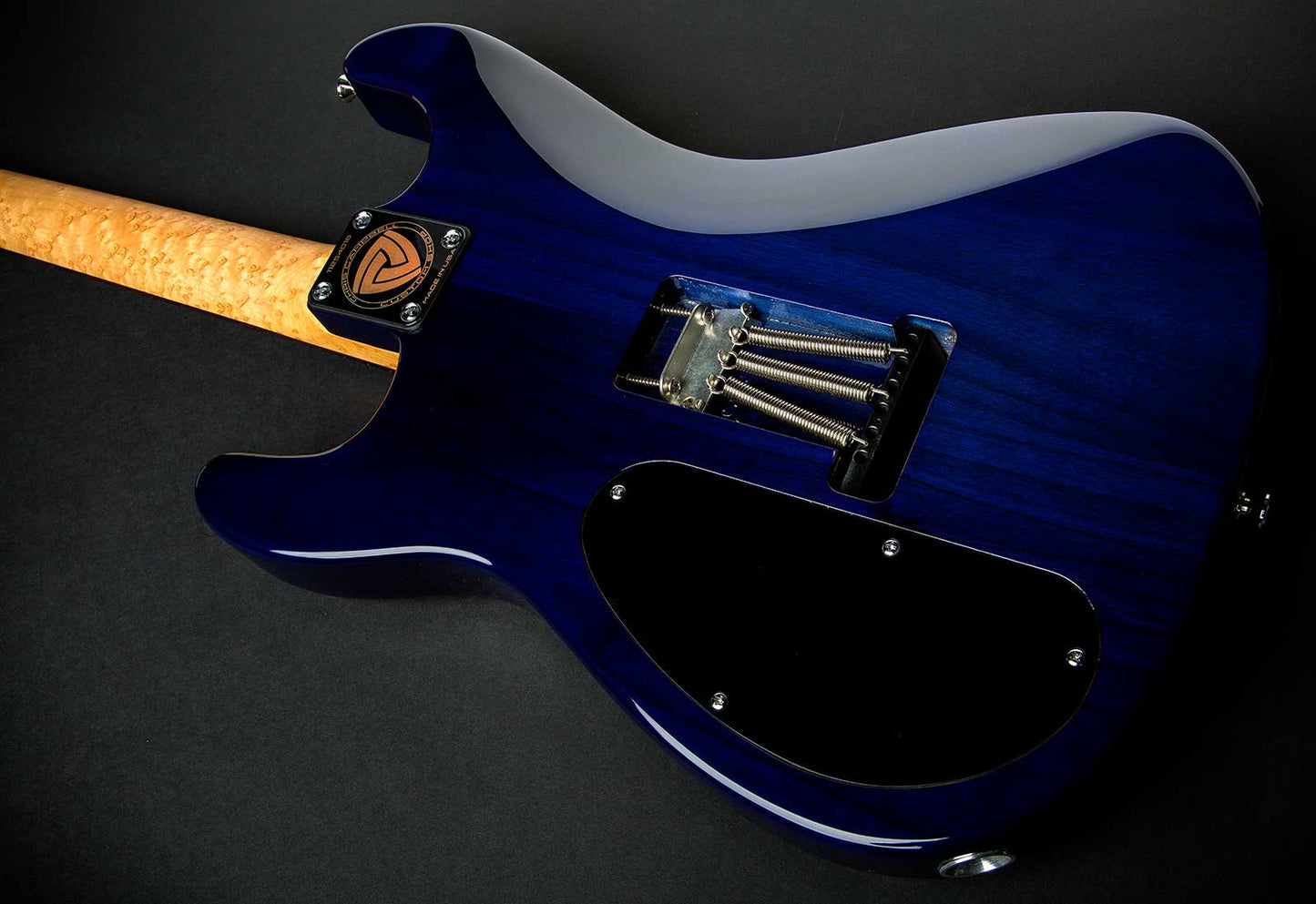 Chris Campbell Guitars Custom Shop Modern Dragonburst Presentation Quilt